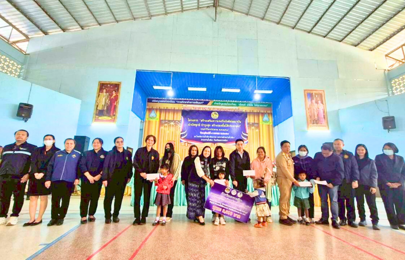 พช.โคราช ร่วมออกหน่วยบริการประชาชน (จังหวัดเคลื่อนที่) โครงการ “สร้างเสริมความจงรักภักดีต่อสถาบัน บำบัดทุกข์ บำรุงสุข สร้างรอยยิ้มให้ประชาชน” ประจำปีงบประมาณ พ.ศ. 2569 ในพื้นที่อำเภอวังน้ำเขียว