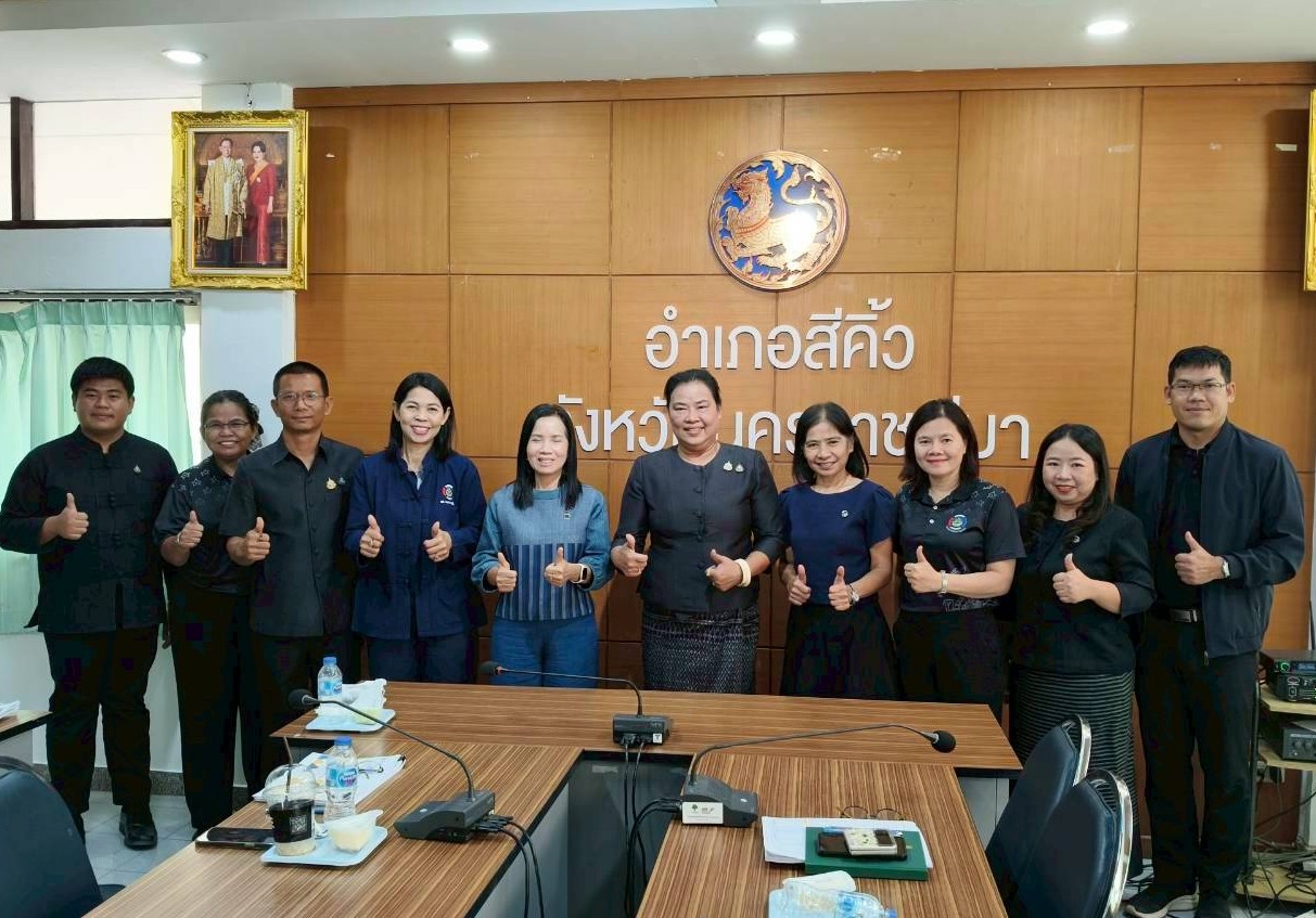 ผู้ตรวจราชการ พช. ปักหมุดสีคิ้ว ติดตามงานนโยบายสำคัญ ยกระดับ “OTOP-พลังสตรี” เปลี่ยนเงินทุนเป็นอาชีพ สร้างรอยยิ้มและรายได้สู่ชุมชนอย่างยั่งยืน