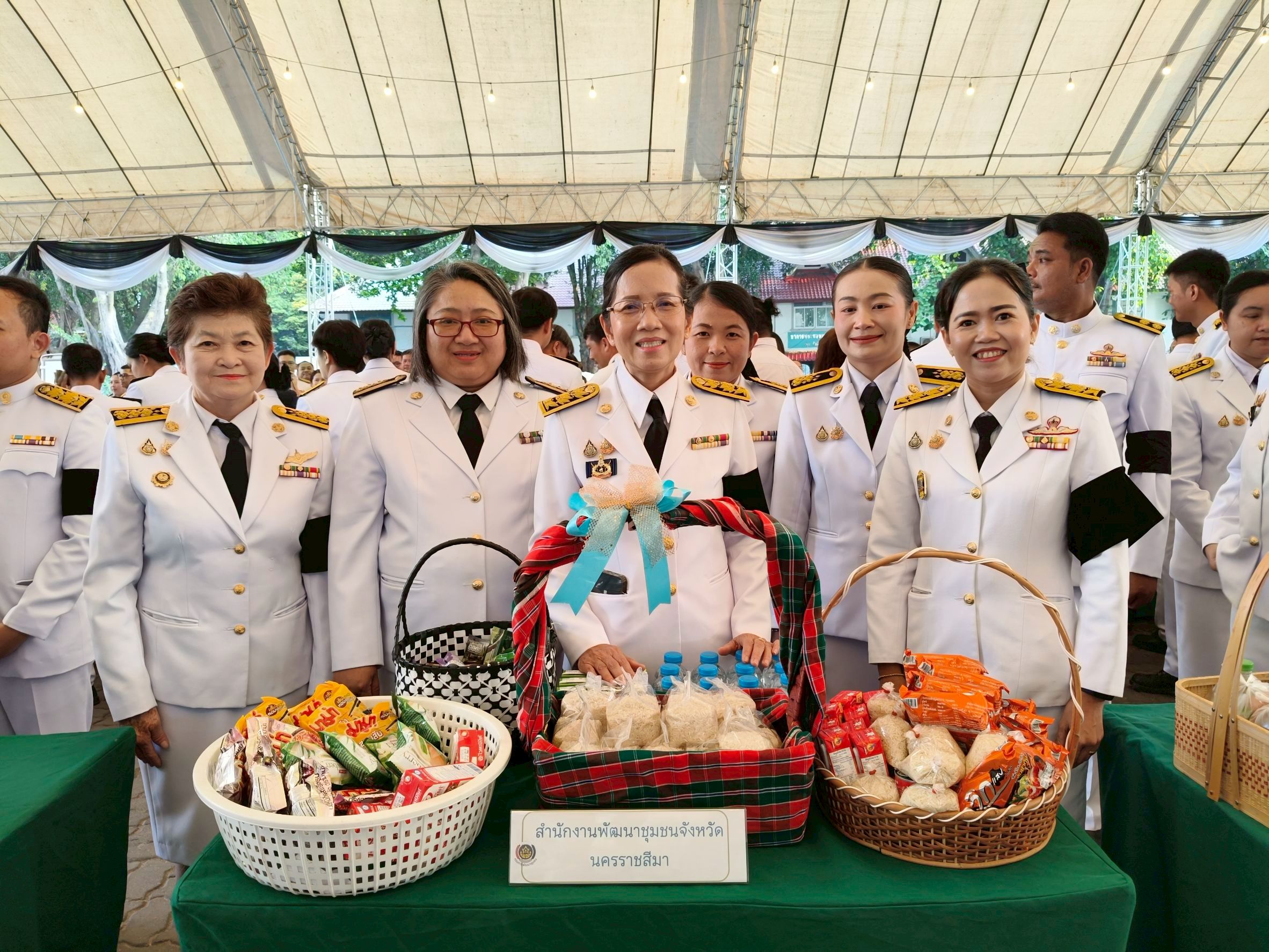 พช.โคราช ร่วมพิธีทำบุญตักบาตรและเจริญพระพุทธมนต์ เฉลิมพระเกียรติสมเด็จพระกนิษฐาธิราชเจ้า กรมสมเด็จพระเทพรัตนราชสุดาฯ สยามบรมราชกุมารี เนื่องในโอกาสวันคล้ายวันพระราชสมภพ 2 เมษายน