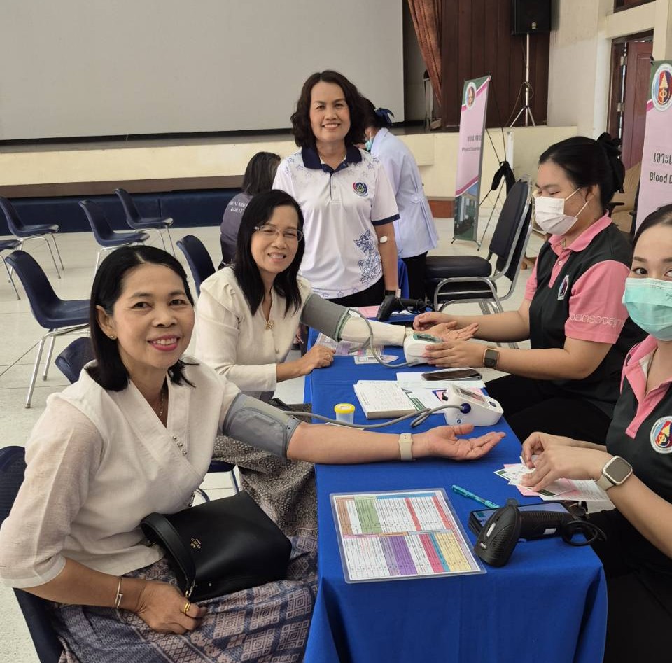 พช.โคราช ปันสุขสร้างสุขภาพ! นำทีมตรวจสุขภาพประจำปี เสริมพลังกายพลังใจ พร้อมขับเคลื่อนงานสู่เป้าหมายความสำเร็จ