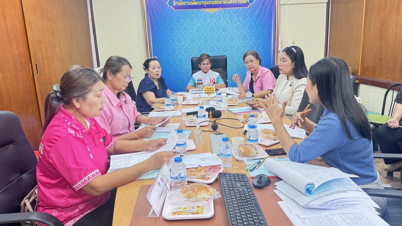 กองทุนพัฒนาบทบาทสตรีโคราช รุกขับเคลื่อนเศรษฐกิจฐานราก อนุมัติงบหมุนเวียนกว่า 5.7 ล้านบาท พร้อมโชว์ผลงานคุมเข้มหนี้ NPL ต่ำกว่าเป้าหมาย 