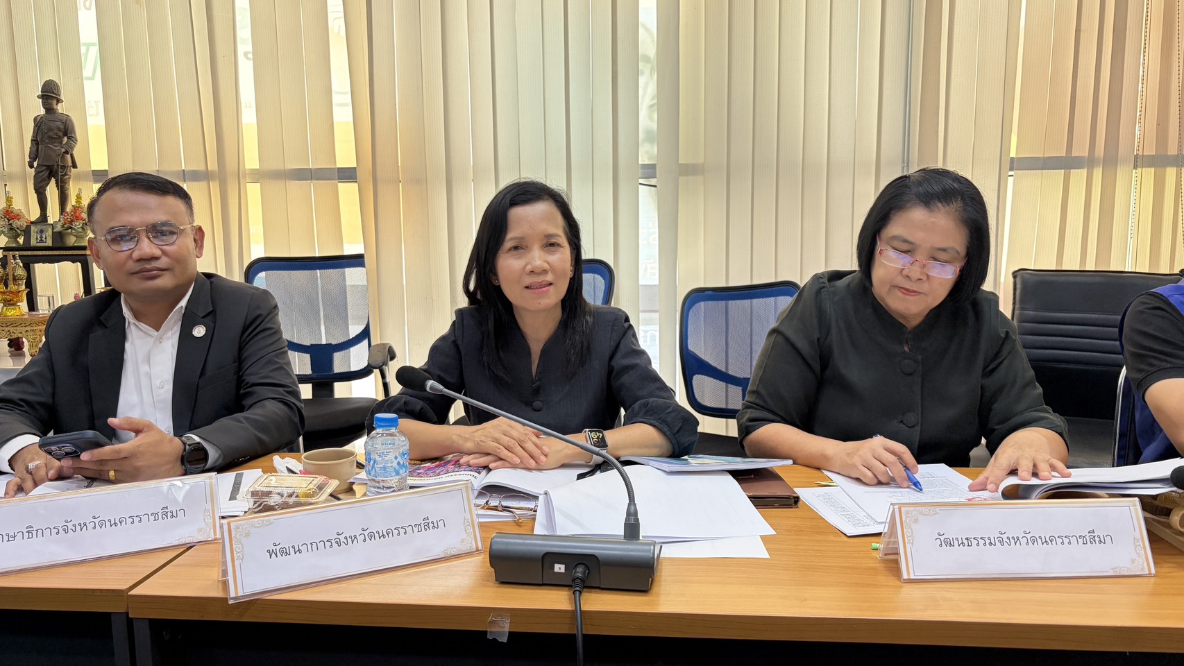 พช.โคราช ร่วมประชุมคณะกรรมการเฟ้นหา "สตรีไทยดีเด่น" ประจำปี 2569 มุ่งเชิดชูเกียรติสตรีเมืองย่าโม