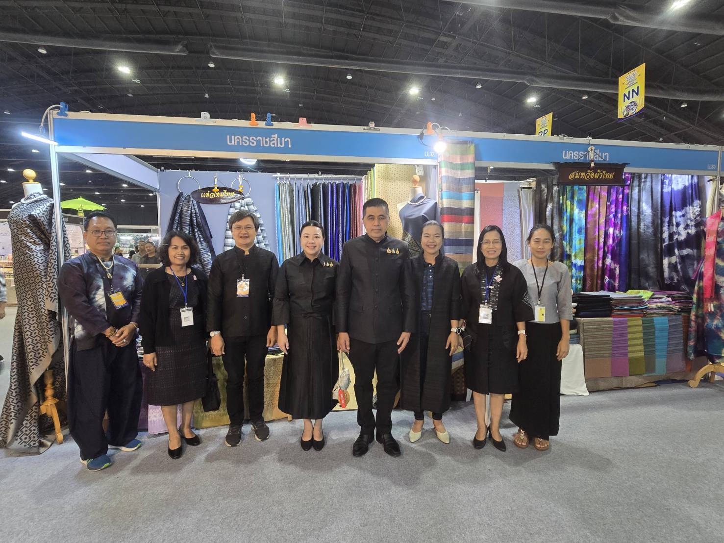 ผู้ว่าฯ โคราช นำทัพร่วมพิธีเปิดงาน OTOP Midyear 2026 ยกขบวนสินค้าร่วมจำหน่าย 64 บูท พร้อมเชิญชวนสายช้อปอุดหนุน "ของดีเมืองย่าโม"