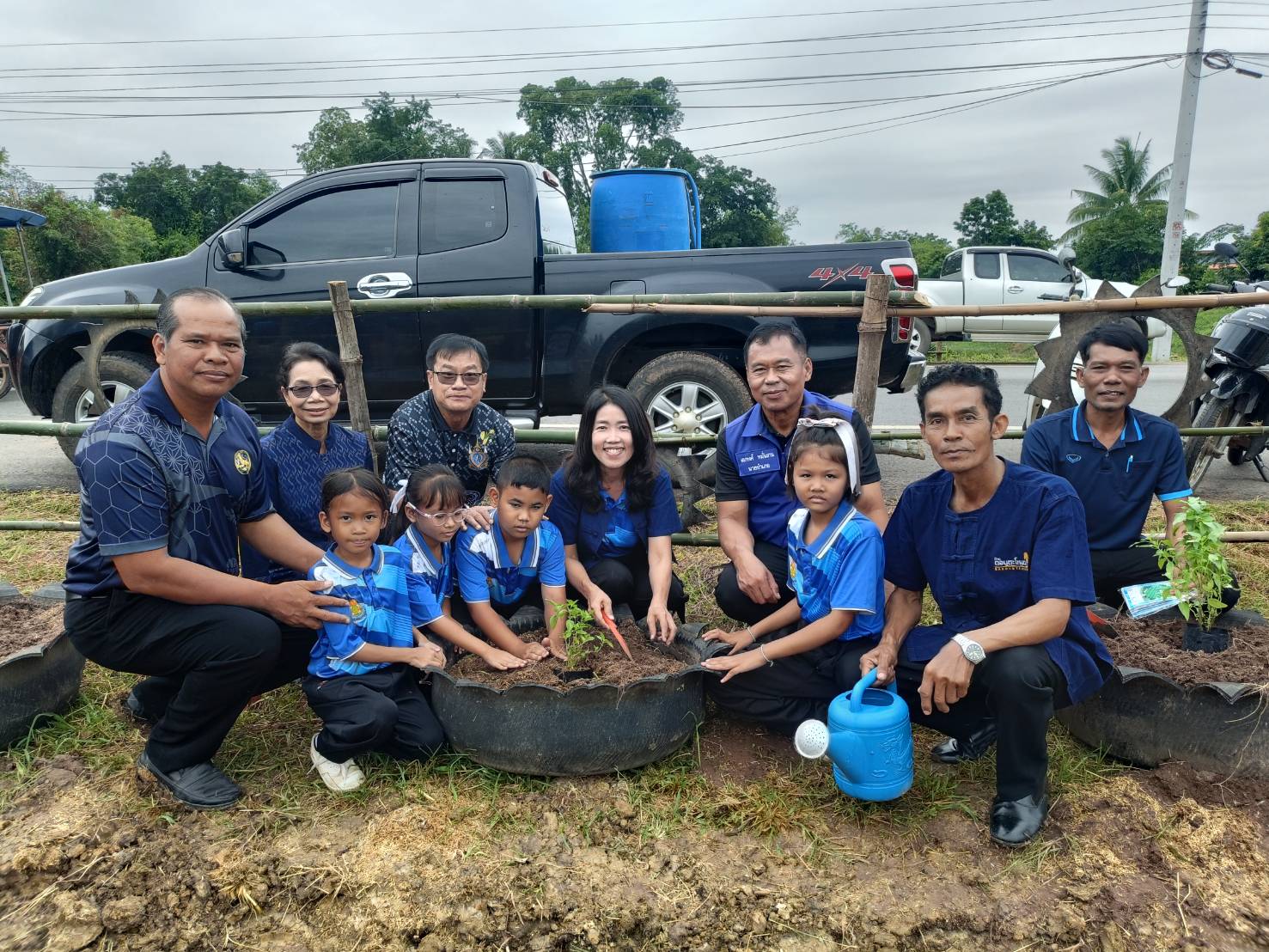 พช.โคราช ขับเคลื่อนโครงการ “ทางนี้มีผล ผู้คนรักกัน” สร้างความมั่นคงทางอาหาร และพัฒนาบ้านลุงถ่อน เป็นหมู่บ้านต้นแบบระดับจังหวัด