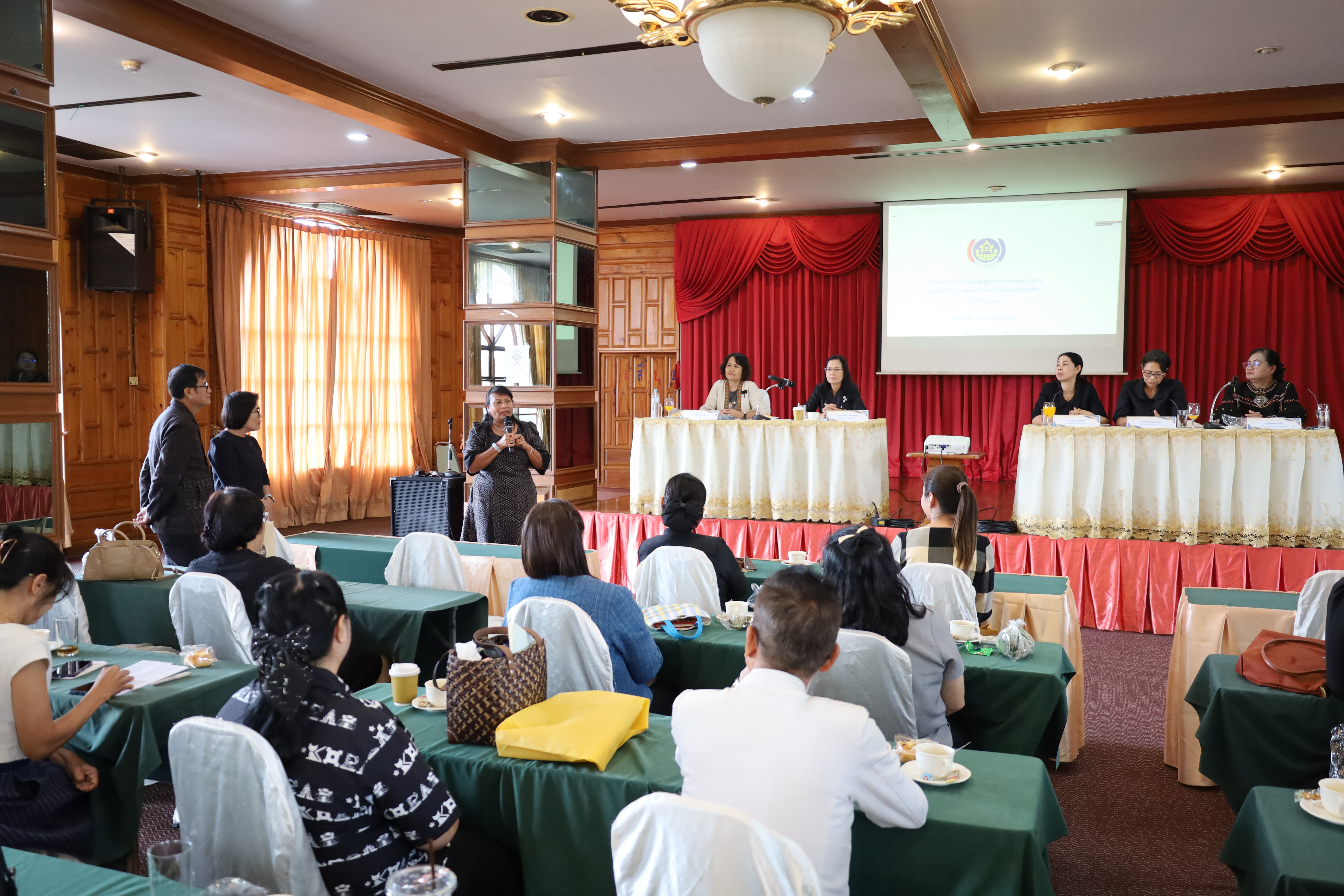 พช.โคราช ประชุมผู้บริหารและนักวิชาการพัฒนาชุมชน ประจำเดือนกันยายน 69 เร่งขับเคลื่อนงานขจัดความยากจน ยกระดับเศรษฐกิจฐานราก และสานต่อการพัฒนาชุมชนอย่างยั่งยืน
