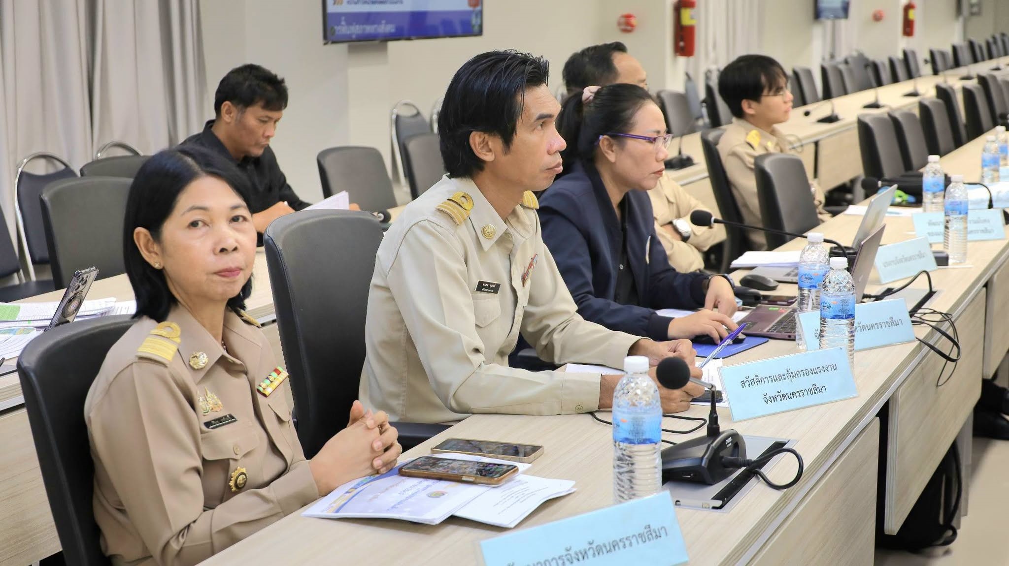พช.โคราช ร่วมประชุม ศอ.ปส.จ.นม. ประจำเดือนกันยายน 2569 ขานรับนโยบายผู้ว่าฯ ลุยขับเคลื่อน “กองทุนแม่ของแผ่นดิน” สร้างภูมิคุ้มกันชุมชนต้านภัยยาเสพติด