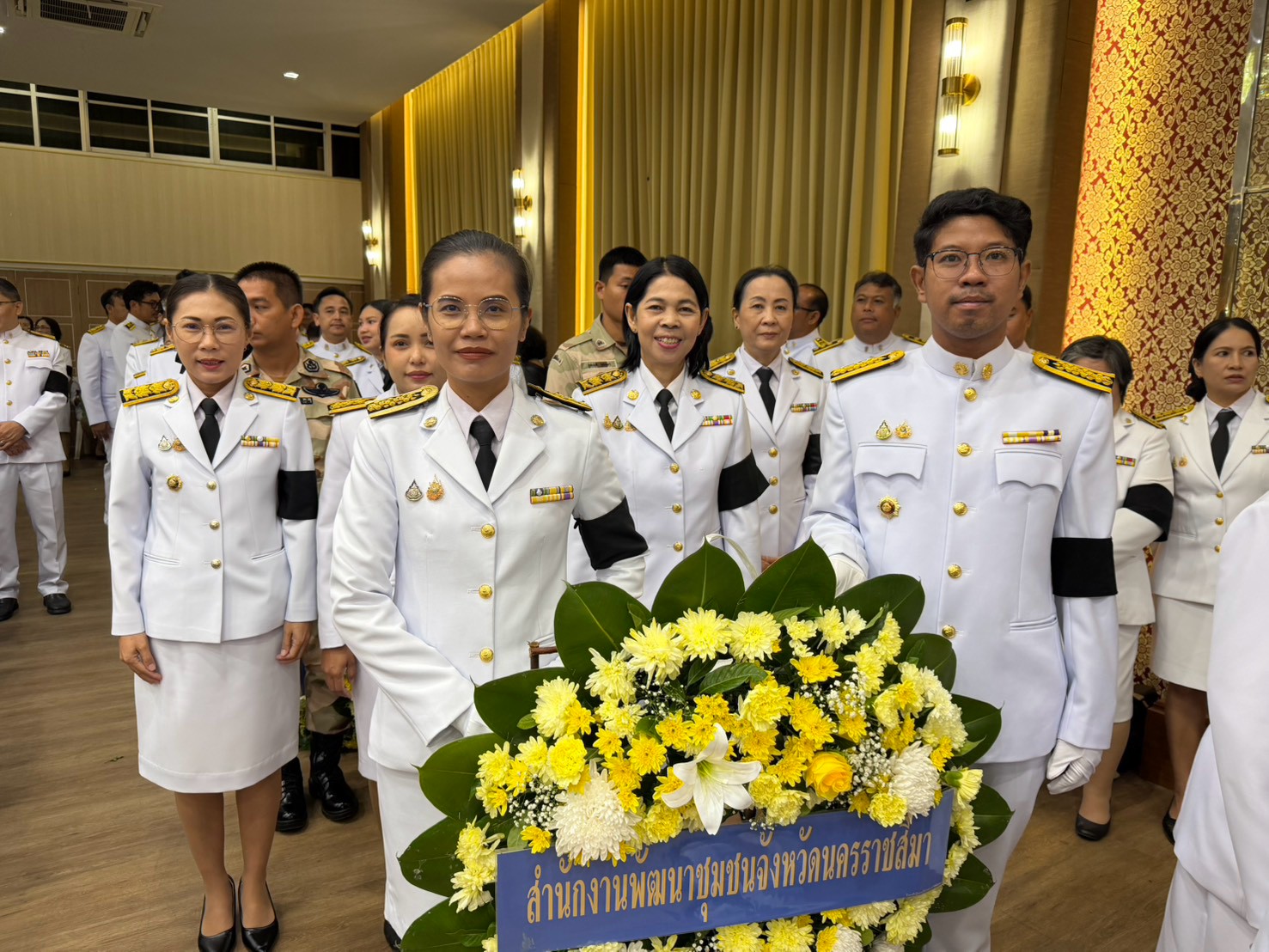 พช.โคราช ร่วมพิธีวางพวงมาลาถวายราชสักการะ เนื่องใน “วันนวมินทรมหาราช” 13 ตุลาคม 2569