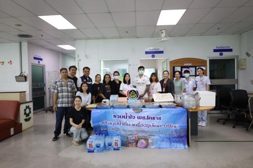พช.โคราช รวมพลังน้ำใจ ส่งมอบอาหารและกำลังใจแก่ญาติทหารผู้บาดเจ็บชายแดนไทย-กัมพูชา ณ โรงพยาบาลค่ายสุรนารี