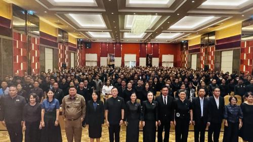 รองผู้ว่าฯ โคราช นำทัพเปิดงานใหญ่ “รวมพลหลานย่าฯ” ขับเคลื่อนกองทุนแม่ของแผ่นดิน สร้างชุมชนปลอดภัยจากยาเสพติดอย่างยั่งยืน