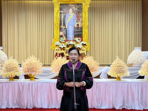 พช.โคราช ร่วม Kick off ฝึกอบรมการประดิษฐ์ดอกไม้จันทน์ระดับอำเภอ อำเภอเมืองนครราชสีมา น้อมถวายความจงรักภักดีแด่พระพันปีหลวง