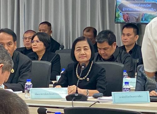 พช.โคราช ขานรับนโยบาย "ผู้ว่าฯ นครราชสีมา" เดินหน้าขับเคลื่อน 3 วาระสำคัญ หนุนเศรษฐกิจฐานราก-ขจัดความยากจน-ต้านยาเสพติด ภายใต้โมเดล "1+11 AGENDA KORAT"